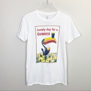 GUINNESS Graphic Tee M Lovely Day For A Beer White